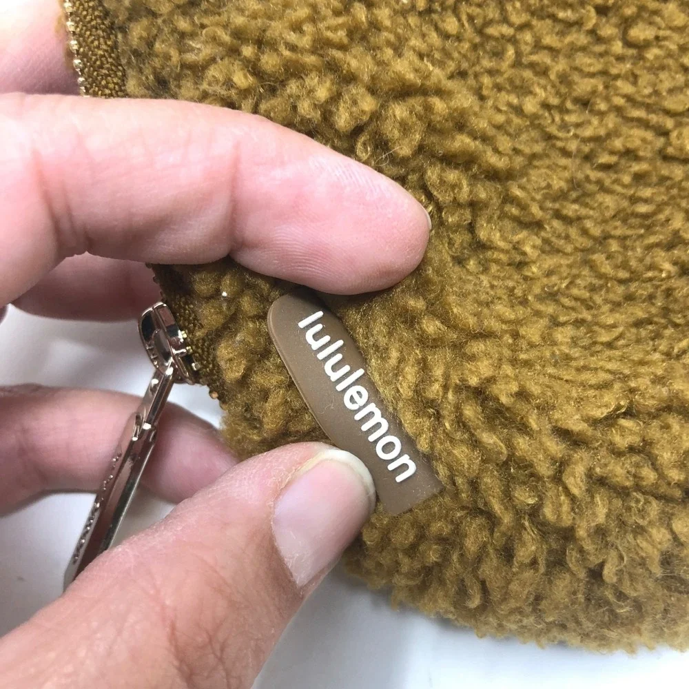 Lululemon Everywhere Fleece Belt Bag Burnt Caramel Beige One Size Small Active